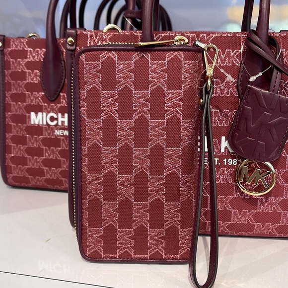 Michael Kors Jet Set Travel Large Phone Case Wristlet Wallet MK Mulberry Multi - Picture 7 of 16